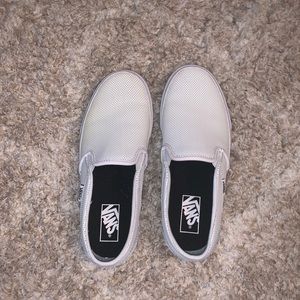 size 8 slip on vans